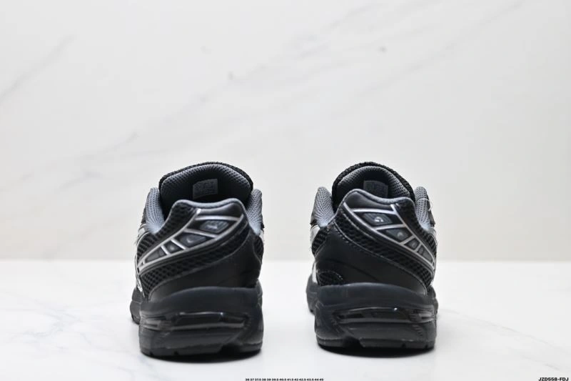 Asics Shoes WeatherProof 2623