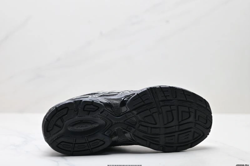 Asics Shoes WeatherProof 2623