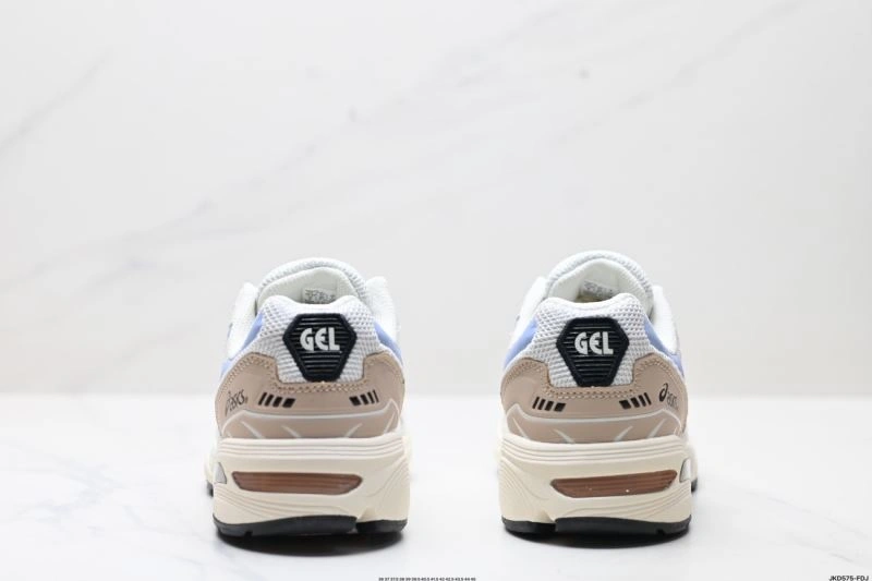 Asics Shoes TopPick 2607