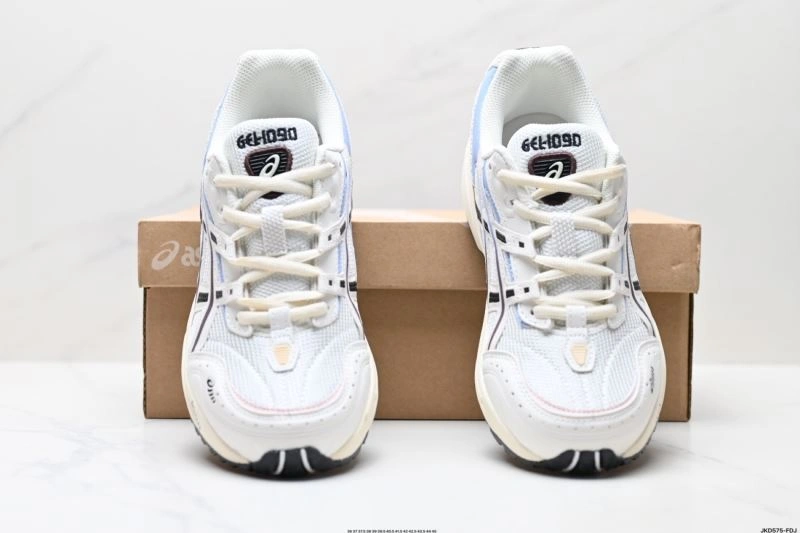 Asics Shoes TopPick 2607