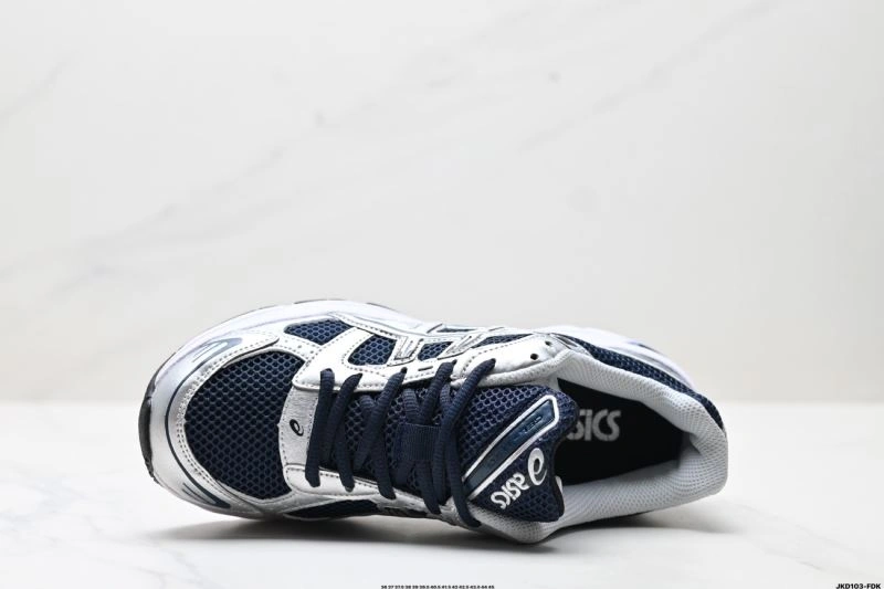 Asics Shoes WeatherProof 2595