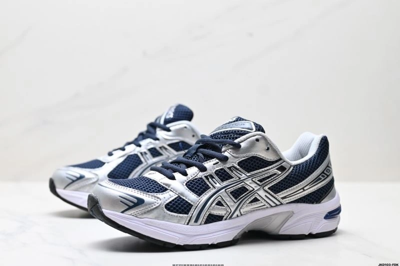 Asics Shoes WeatherProof 2595