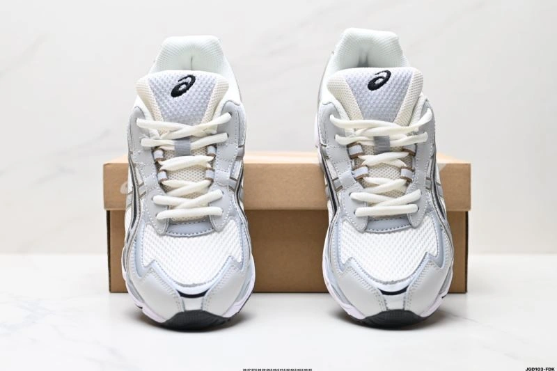 ComfortFit Asics Shoes 2592