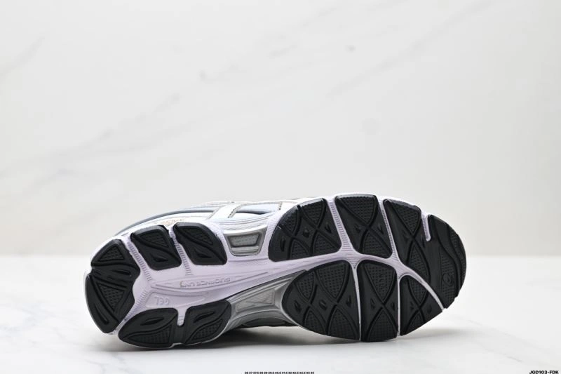 ComfortFit Asics Shoes 2592