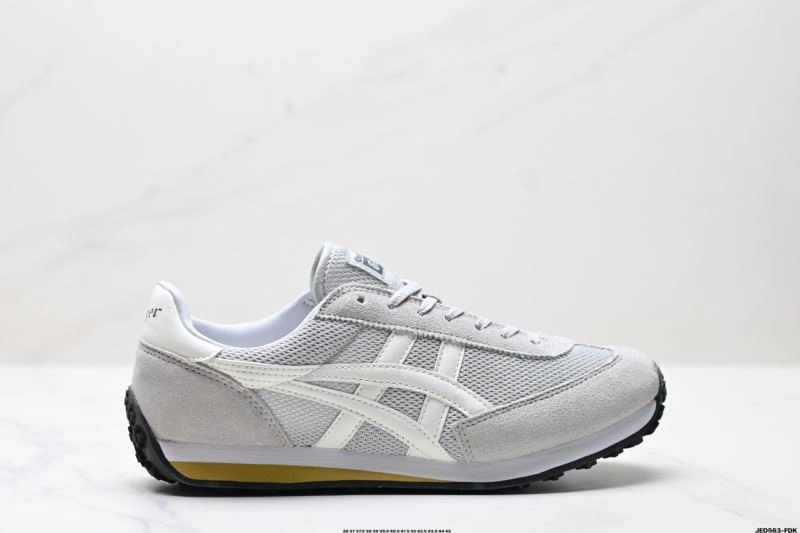 Snug Asics Shoes 2584