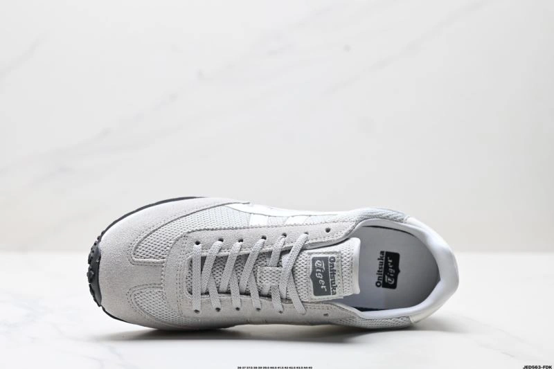 Snug Asics Shoes 2584