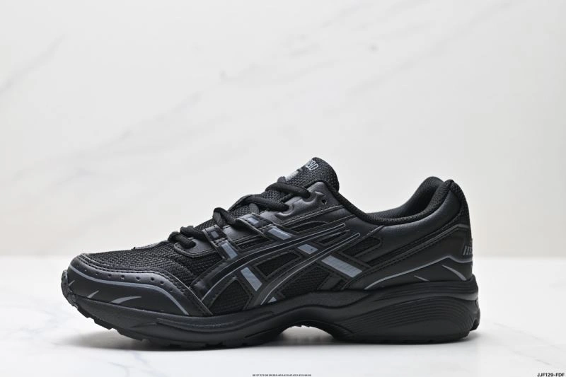 Asics Shoes TravelReady 2583