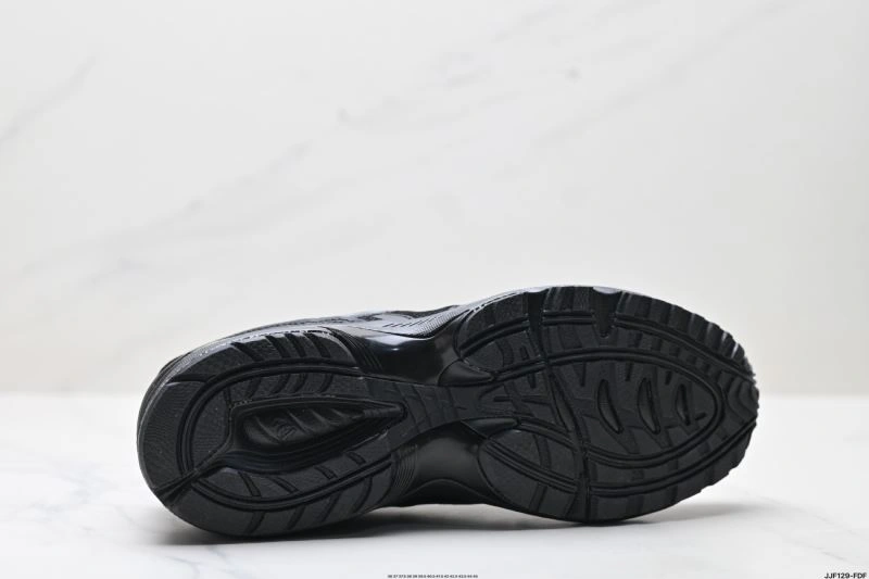 Asics Shoes TravelReady 2583
