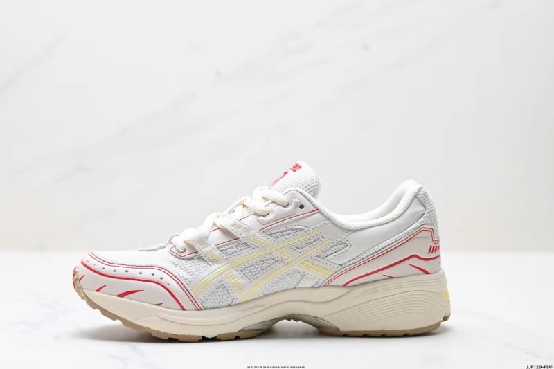 Asics Shoes WellDesigned 2601