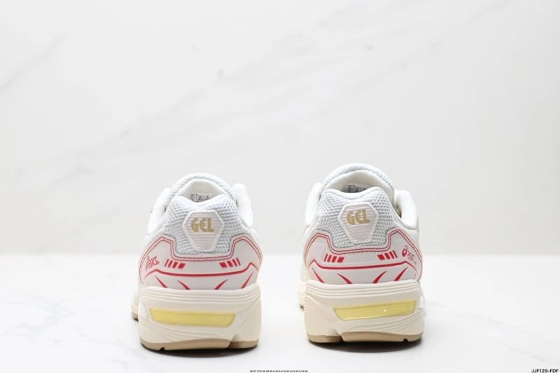 Asics Shoes WellDesigned 2601