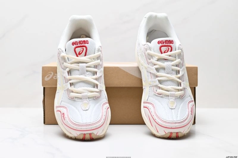 Asics Shoes WellDesigned 2601