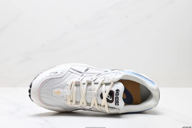 Comfortable Asics Shoes 2563