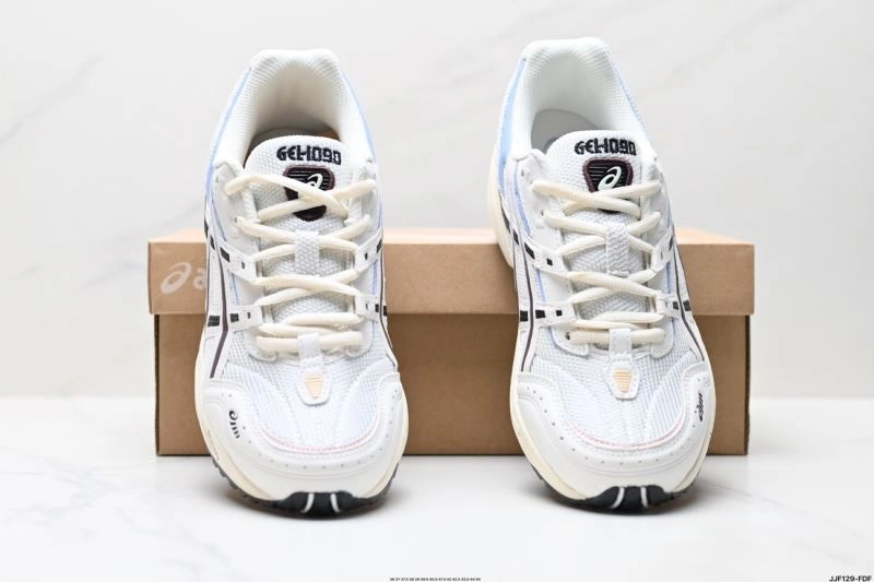 Comfortable Asics Shoes 2563