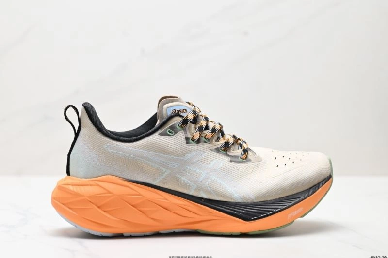 Asics Shoes WellDesigned 2636