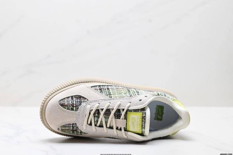 SmoothTexture Asics Shoes 2633