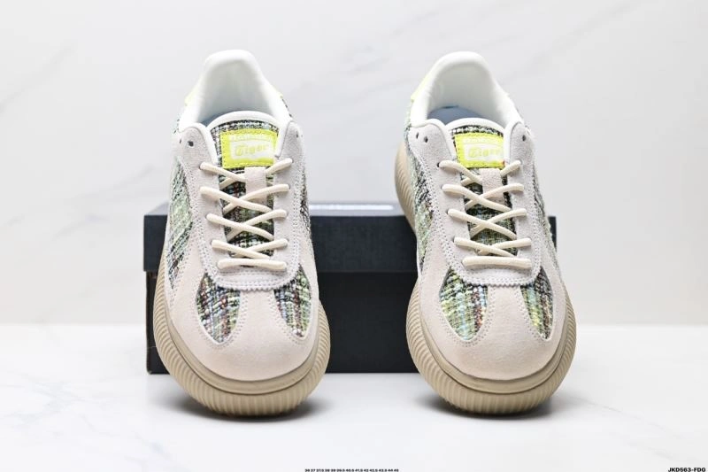 SmoothTexture Asics Shoes 2633
