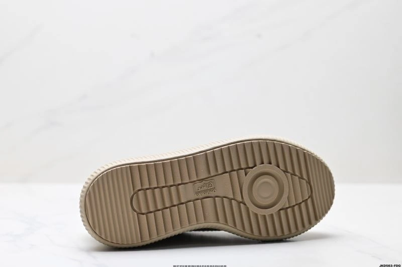 SmoothTexture Asics Shoes 2633