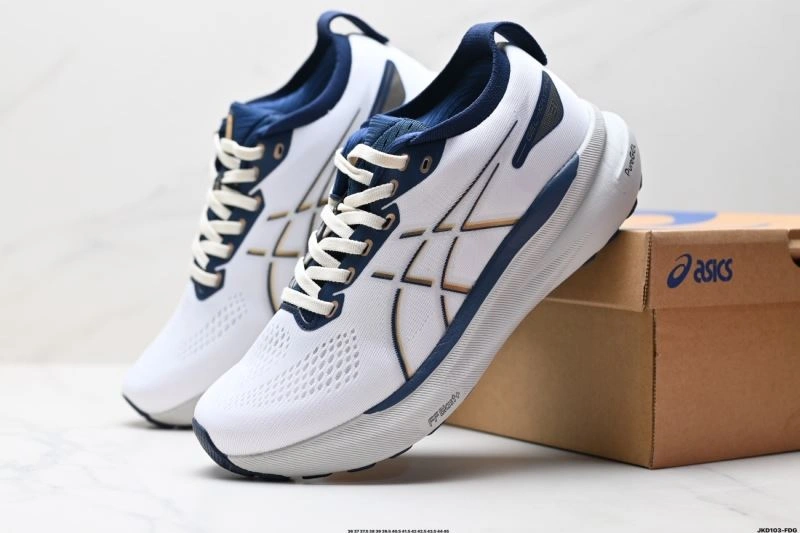 Soft Asics Shoes 2557