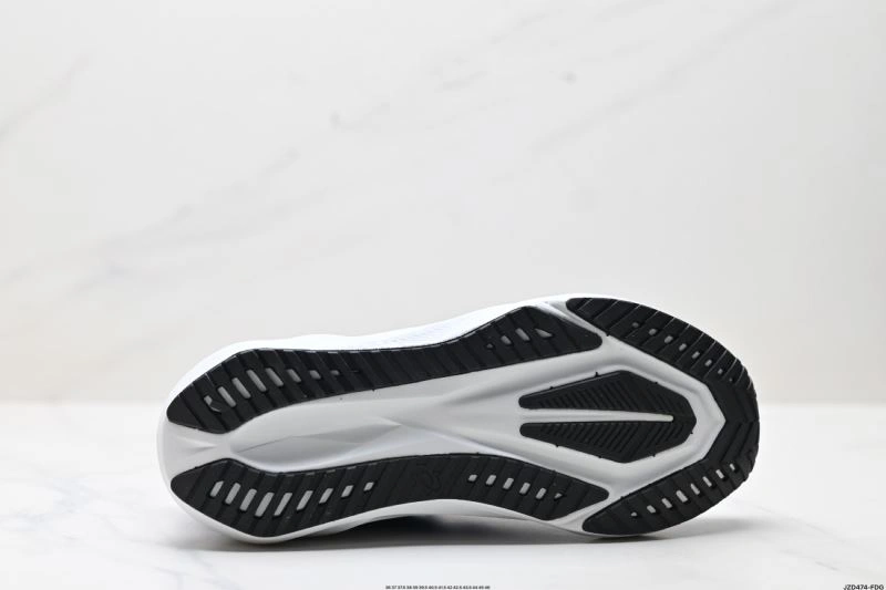 Practical Asics Shoes 2634