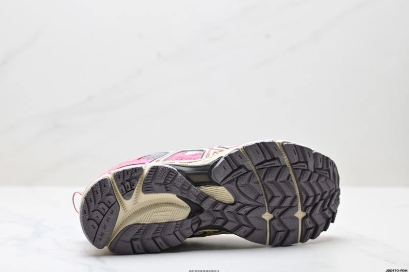 Asics Shoes Classic 2572
