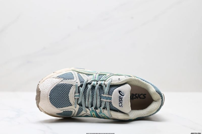 Asics Shoes RelaxedFit 2556