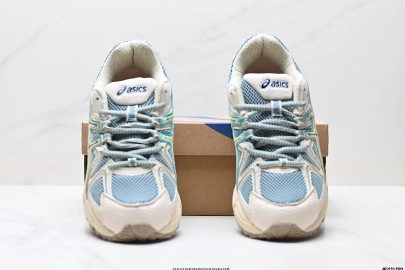 Asics Shoes RelaxedFit 2556