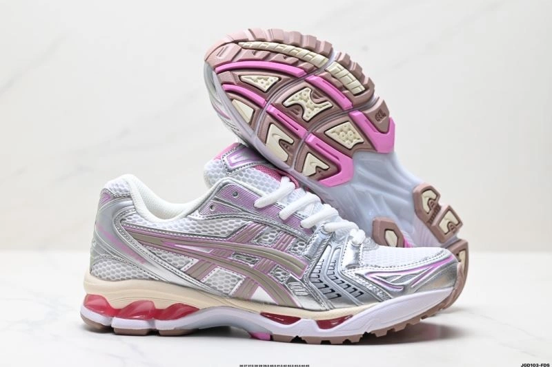 Thermal Asics Shoes 2680