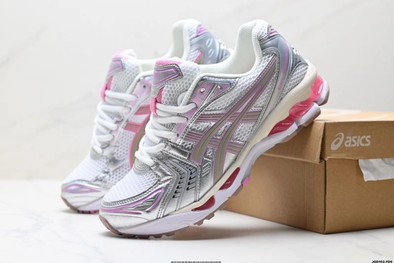 Thermal Asics Shoes 2680