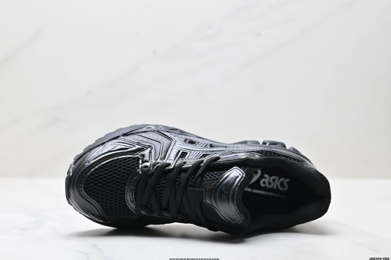 OdorResistant Asics Shoes 2547