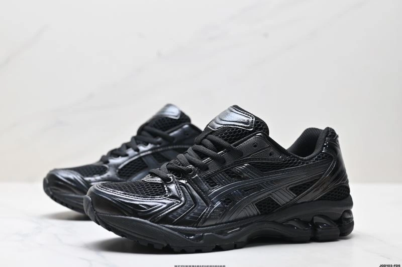 OdorResistant Asics Shoes 2547