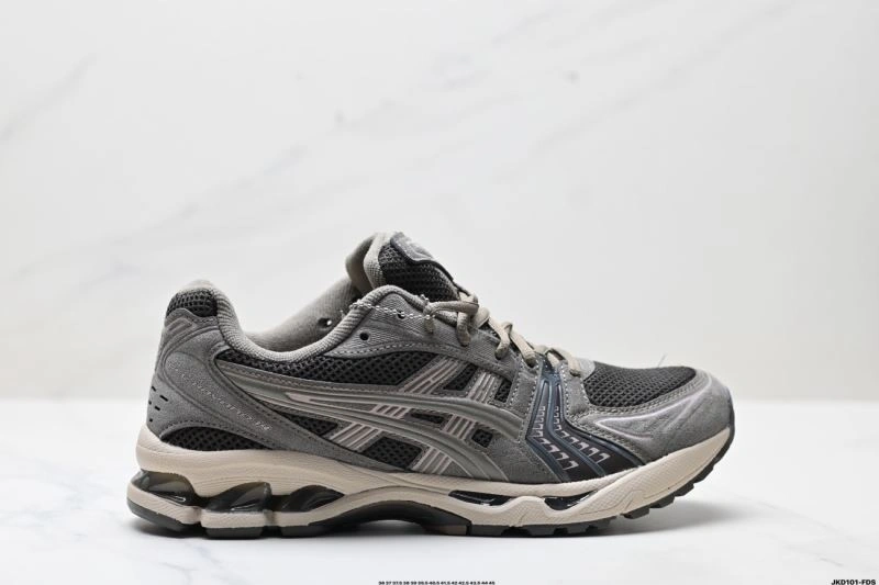 Versatile Asics Shoes 2545