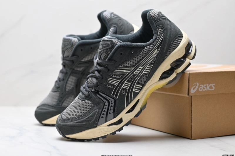 WaterResistant Asics Shoes 2551