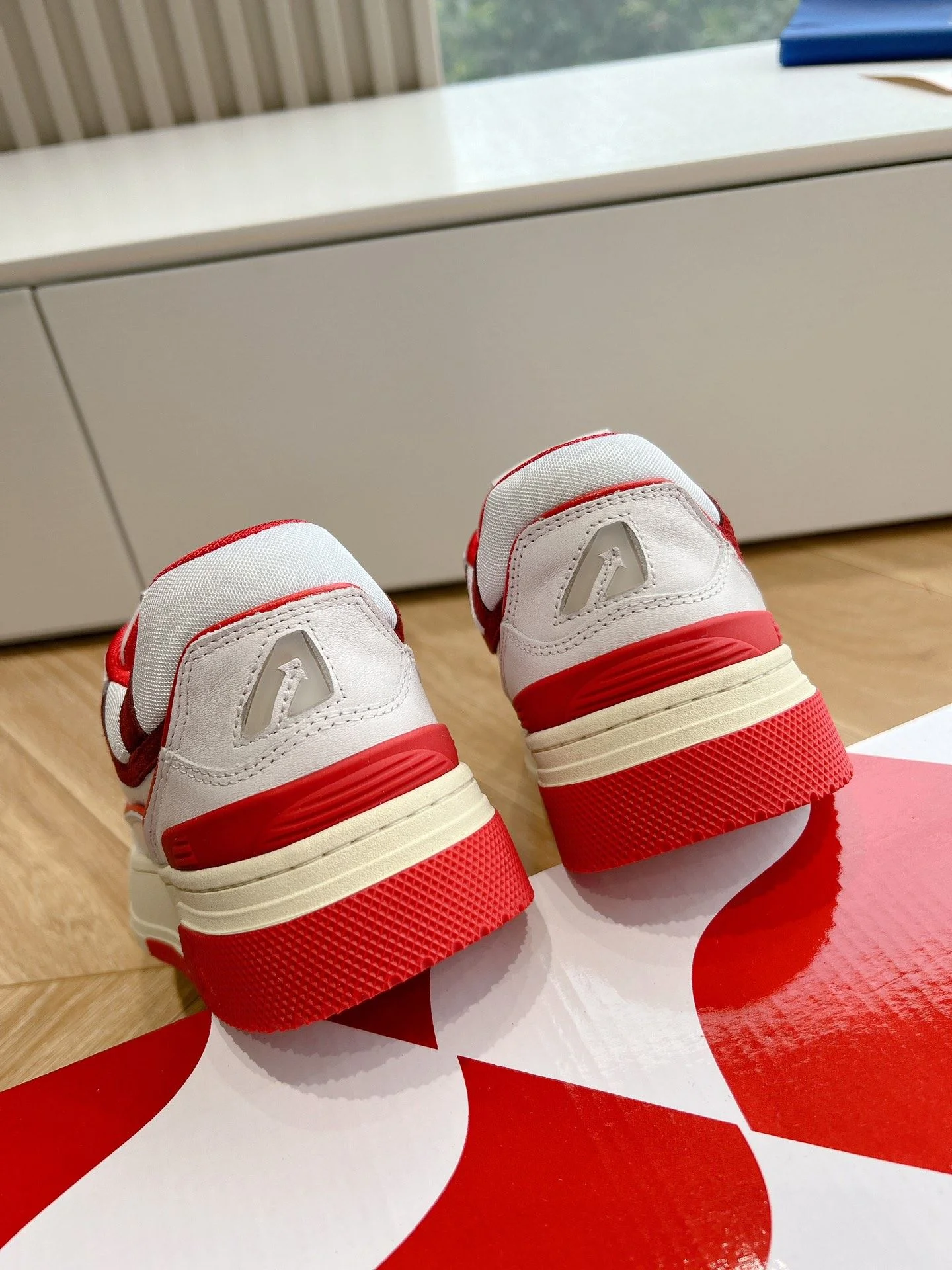 Breathable Autry Shoes 8381