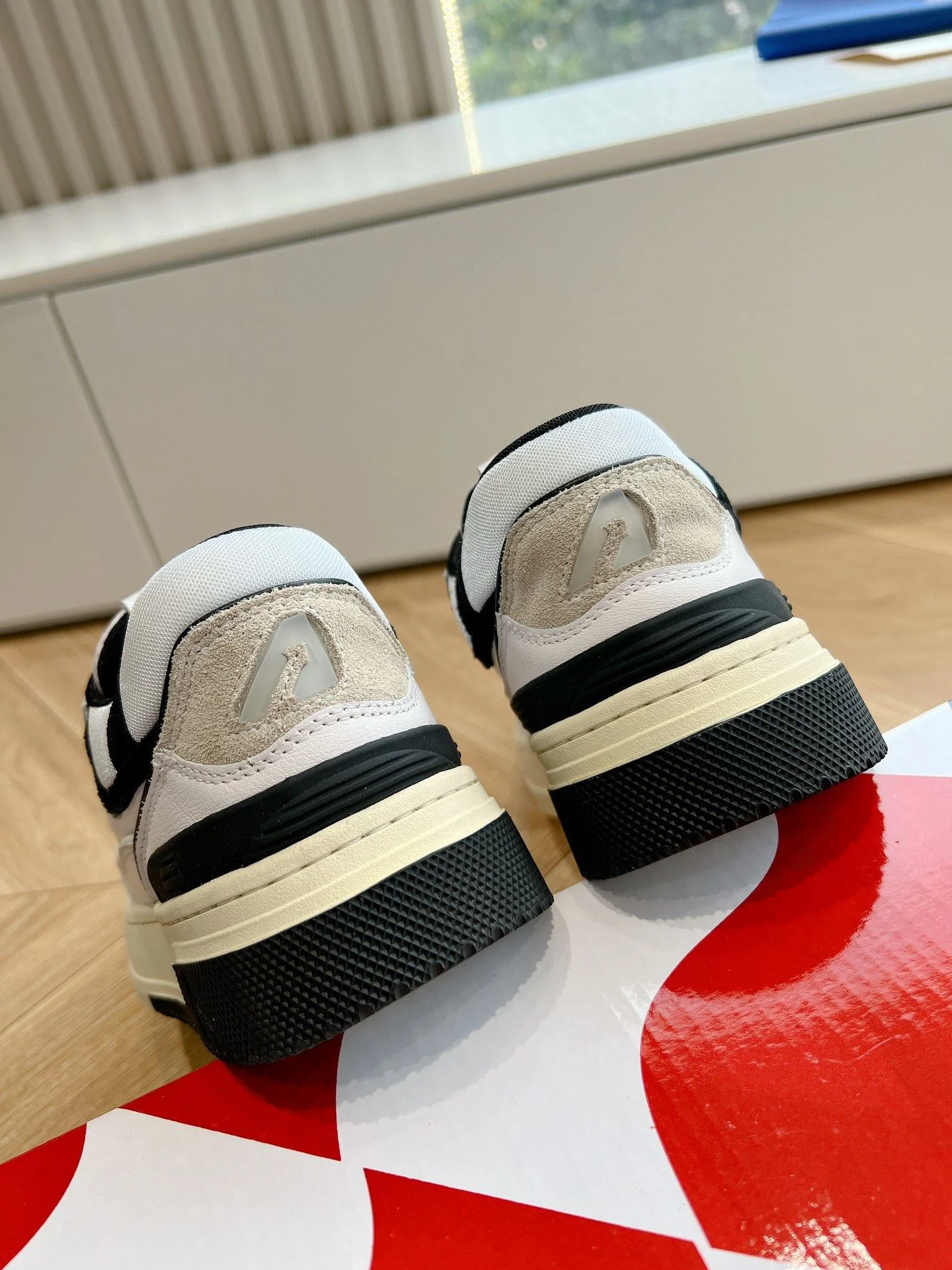 HighQuality Autry Shoes 8373