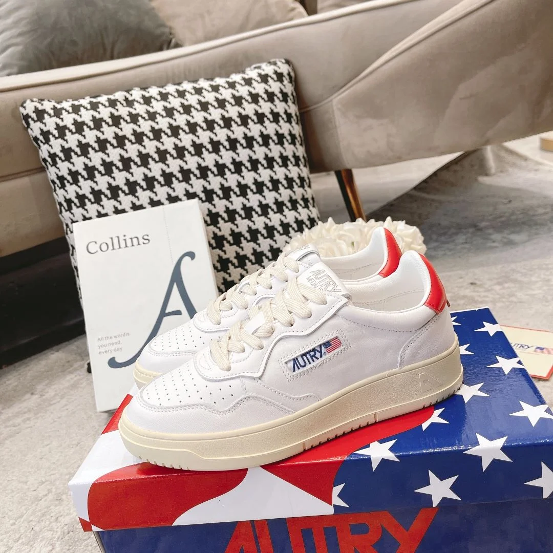 Trendsetting Autry Shoes 8411