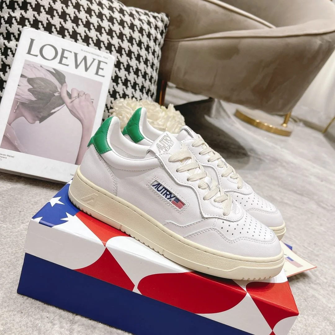 Autry Shoes Breathable 8385