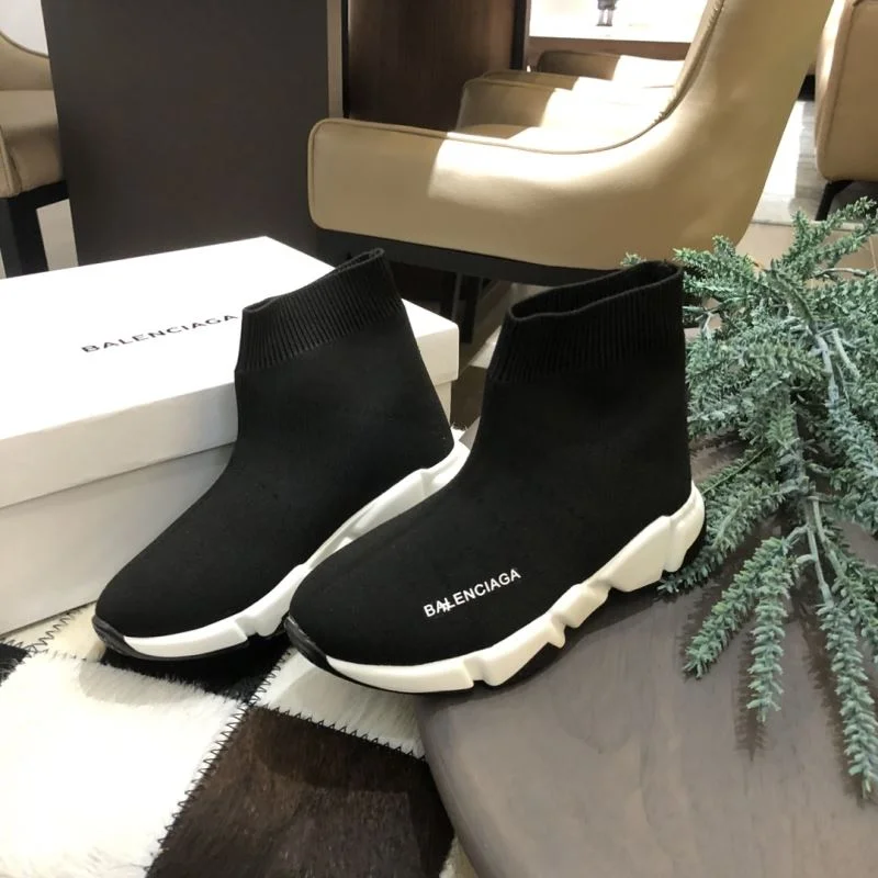 BALENCIAGA SHOES UrbanChic 29971