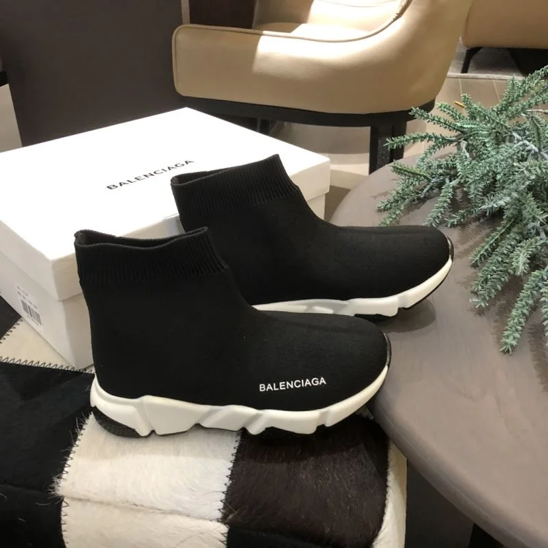 BALENCIAGA SHOES UrbanChic 29971