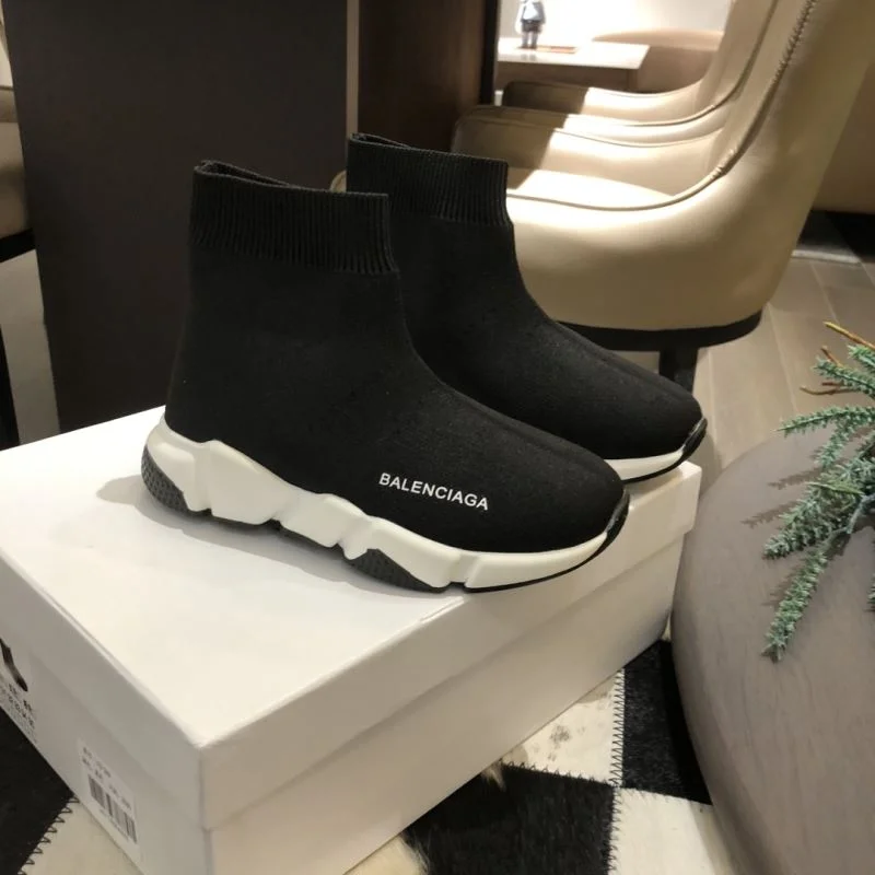 BALENCIAGA SHOES UrbanChic 29971