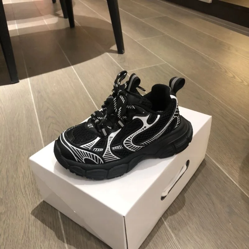 BALENCIAGA SHOES TechFriendly 30326