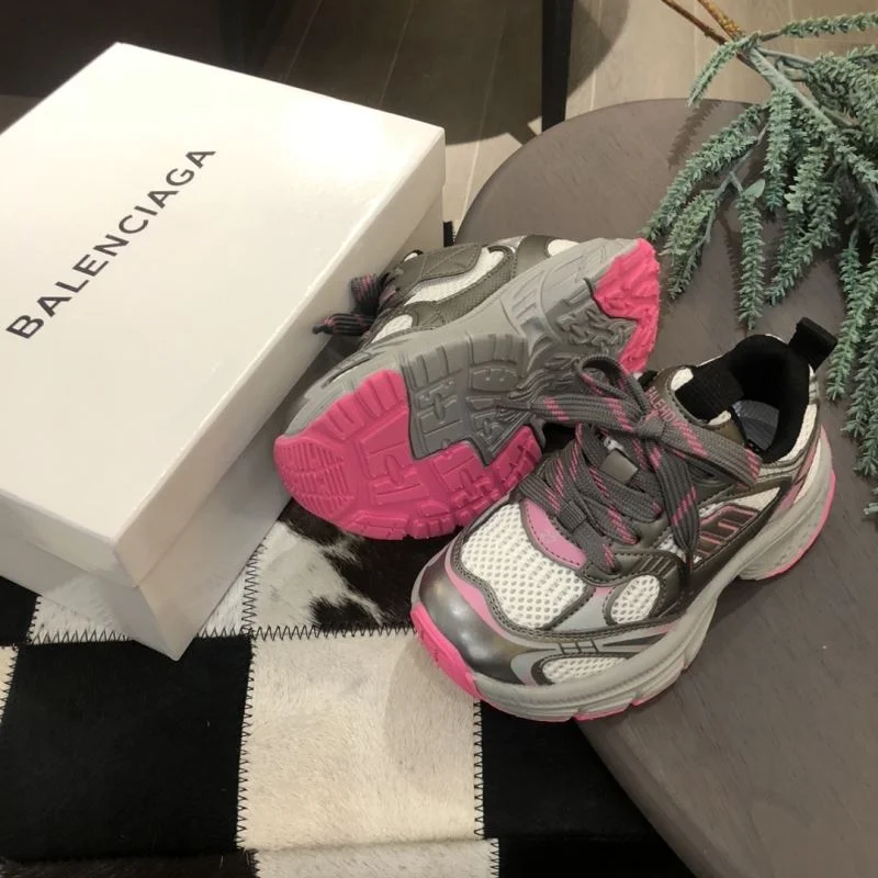 BALENCIAGA SHOES Chic 30308