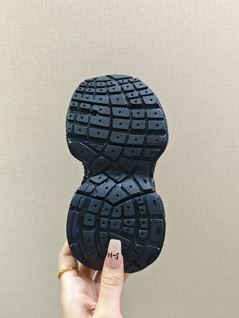 BALENCIAGA SHOES Efficient 28883