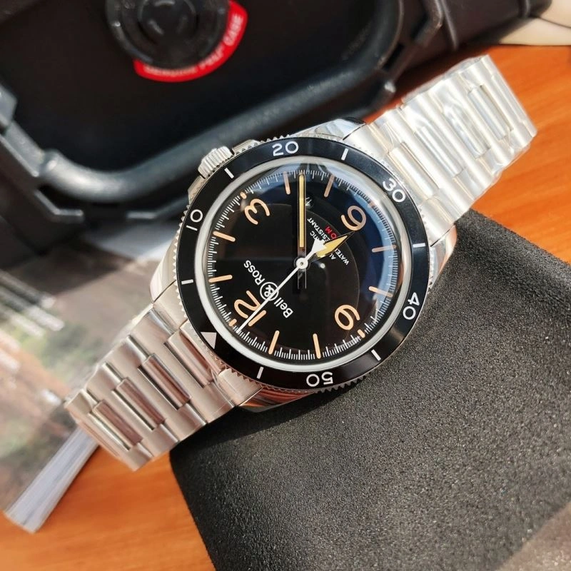 Sporty BELL ROSS Watches 177135