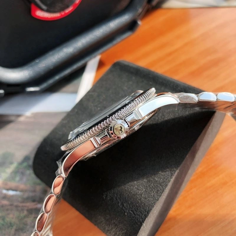 Sporty BELL ROSS Watches 177135