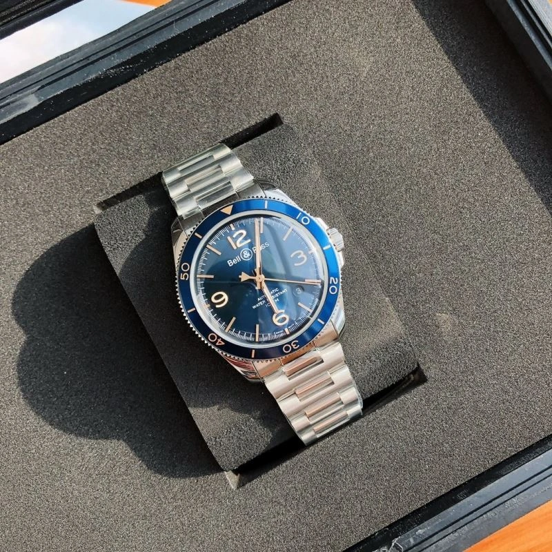BELL ROSS Watches Sleek 177132