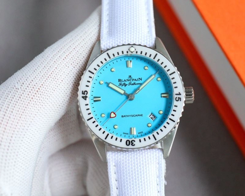 Minimalist BLANCPAIN Watches 177362