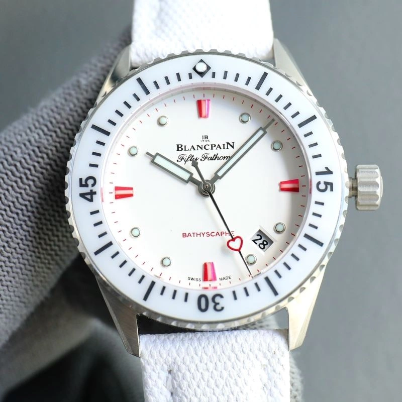 Minimalist BLANCPAIN Watches 177355