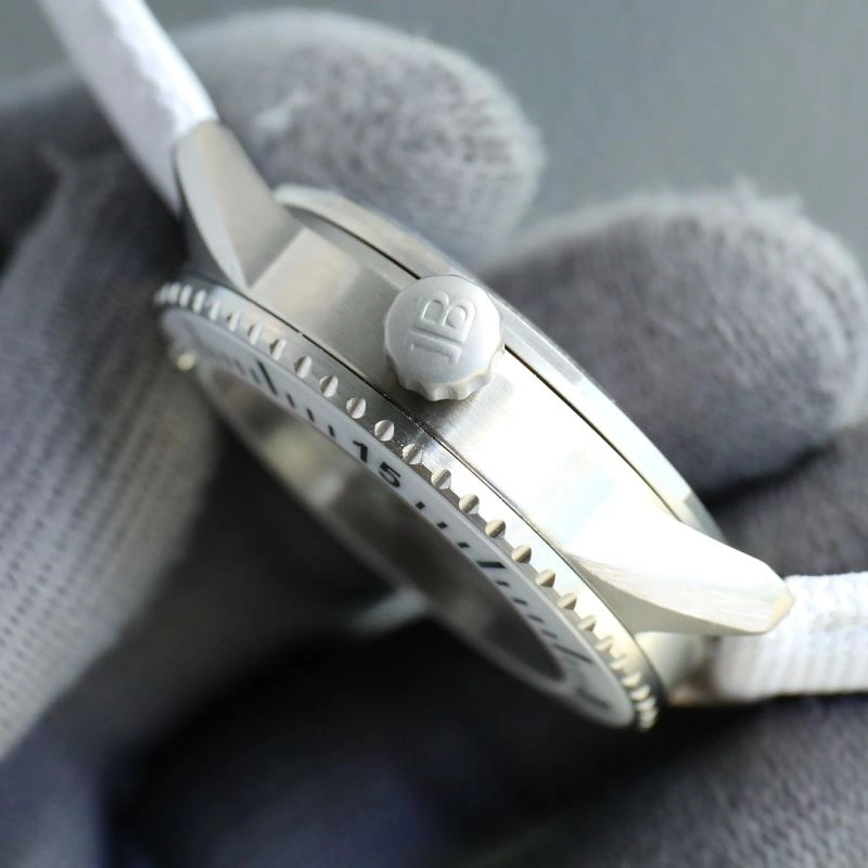 Minimalist BLANCPAIN Watches 177355