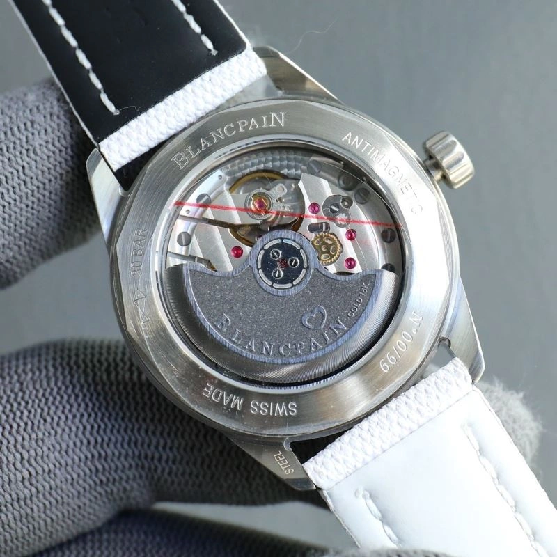 Minimalist BLANCPAIN Watches 177355
