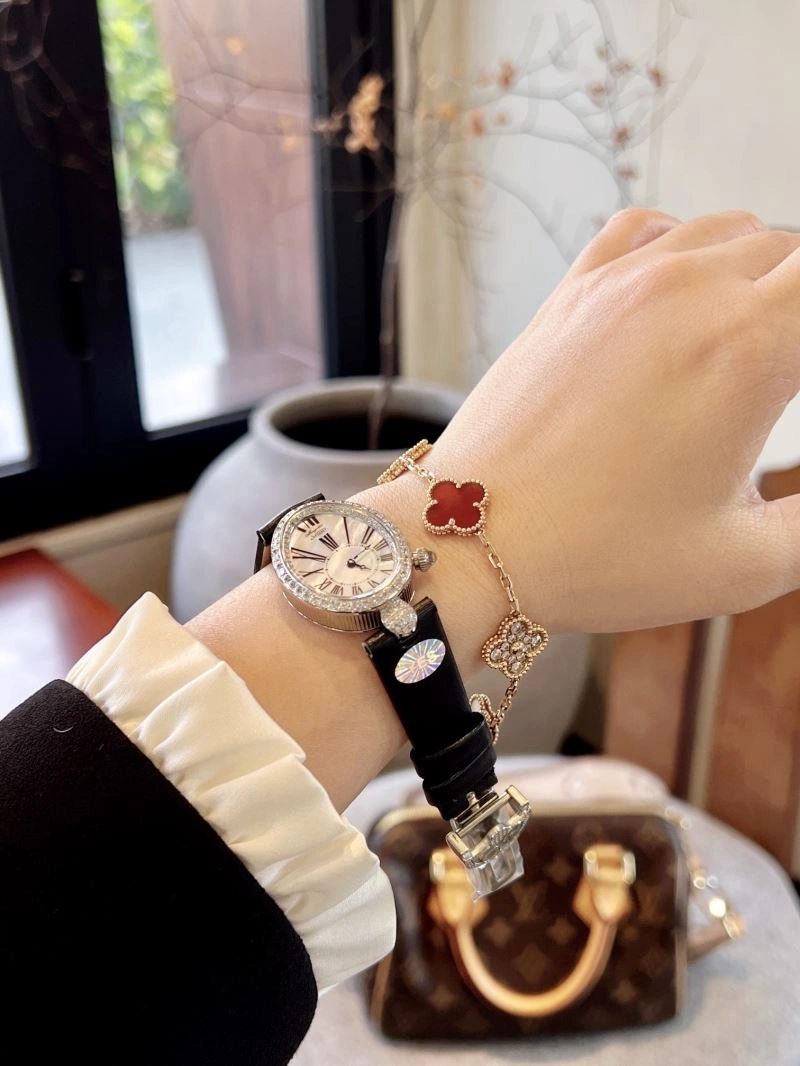 Comfortable BREGUET Watches 177452